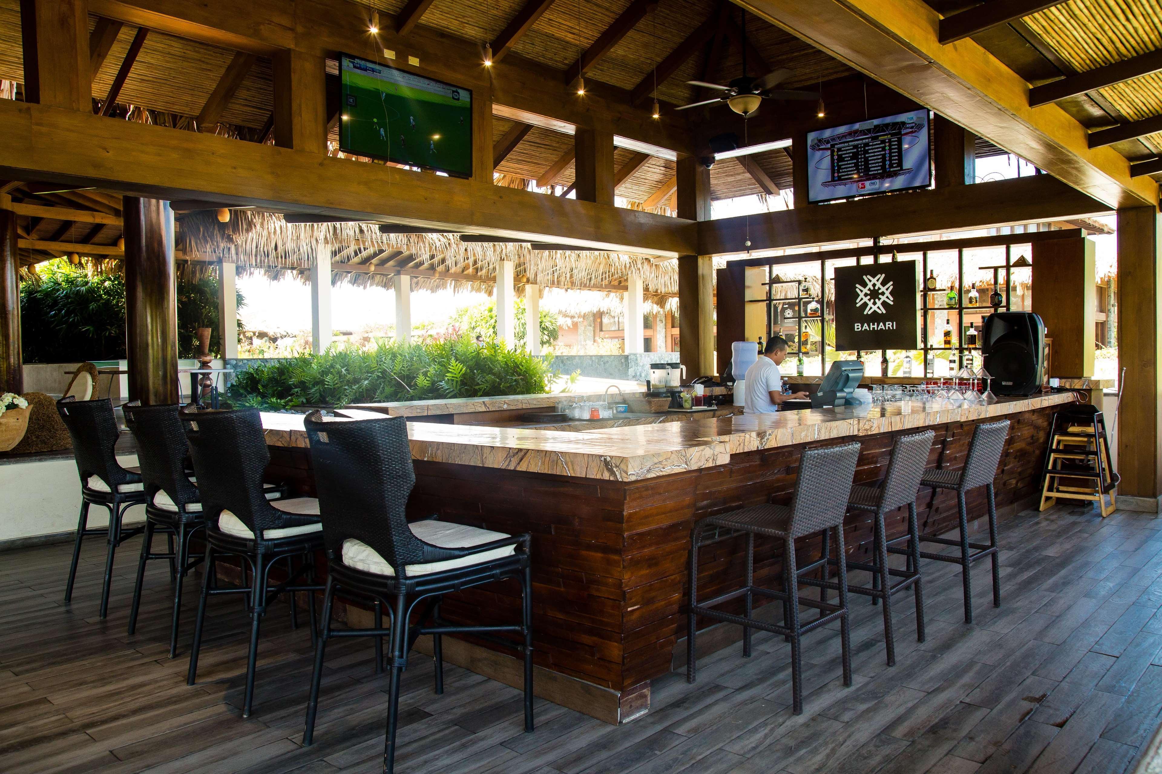 Indura Beach & Golf Resort Curio Collection By Hilton Tela Exterior photo