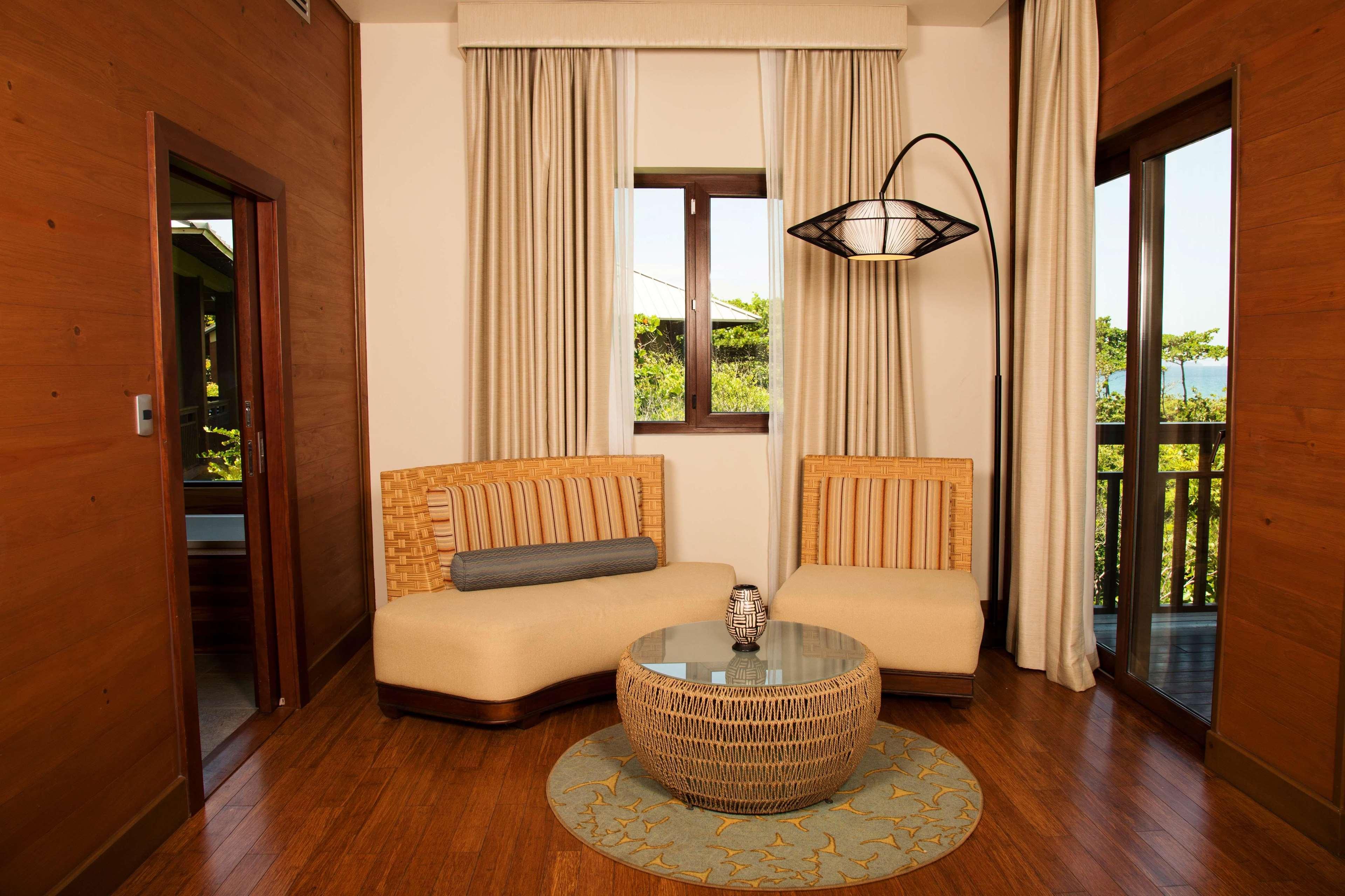 Indura Beach & Golf Resort Curio Collection By Hilton Tela Exterior photo